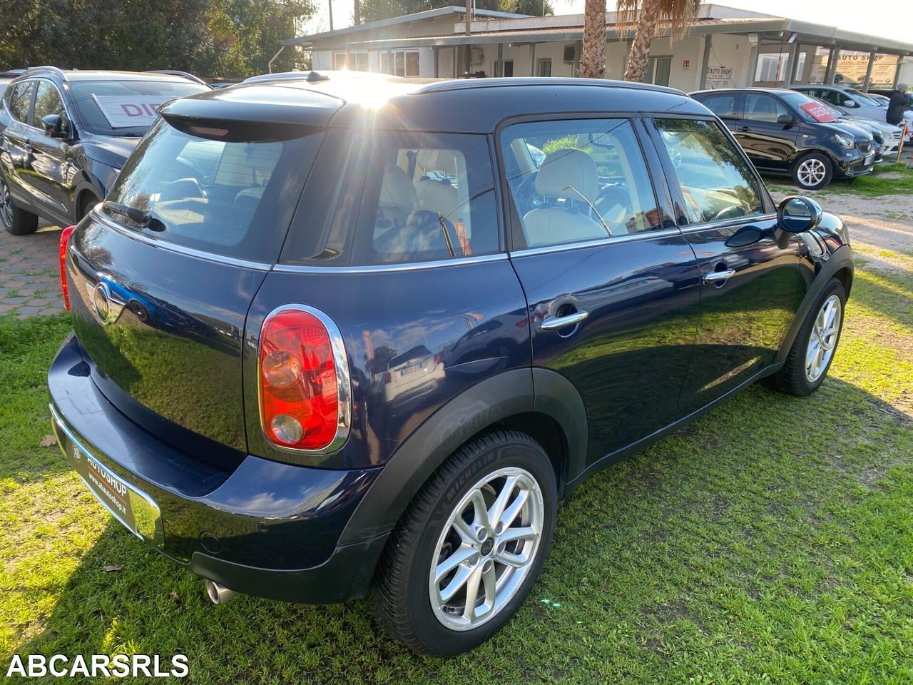 MINI - Countryman - Cooper D Automatica - NEOPATEN