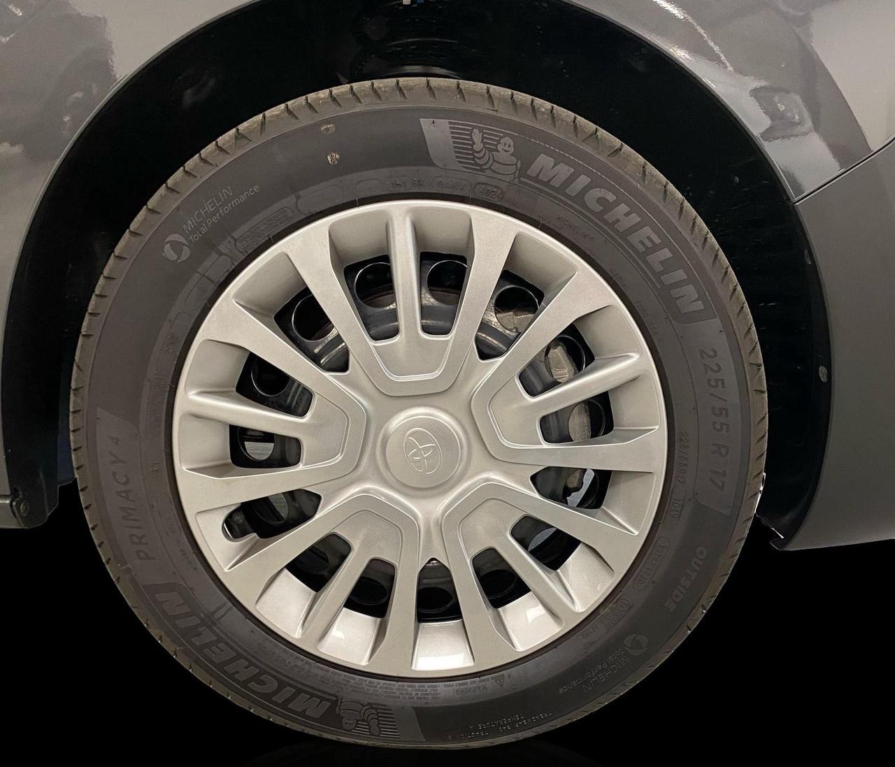 Toyota 2.0d 144cv S&S L2 Lounge D 9p.ti