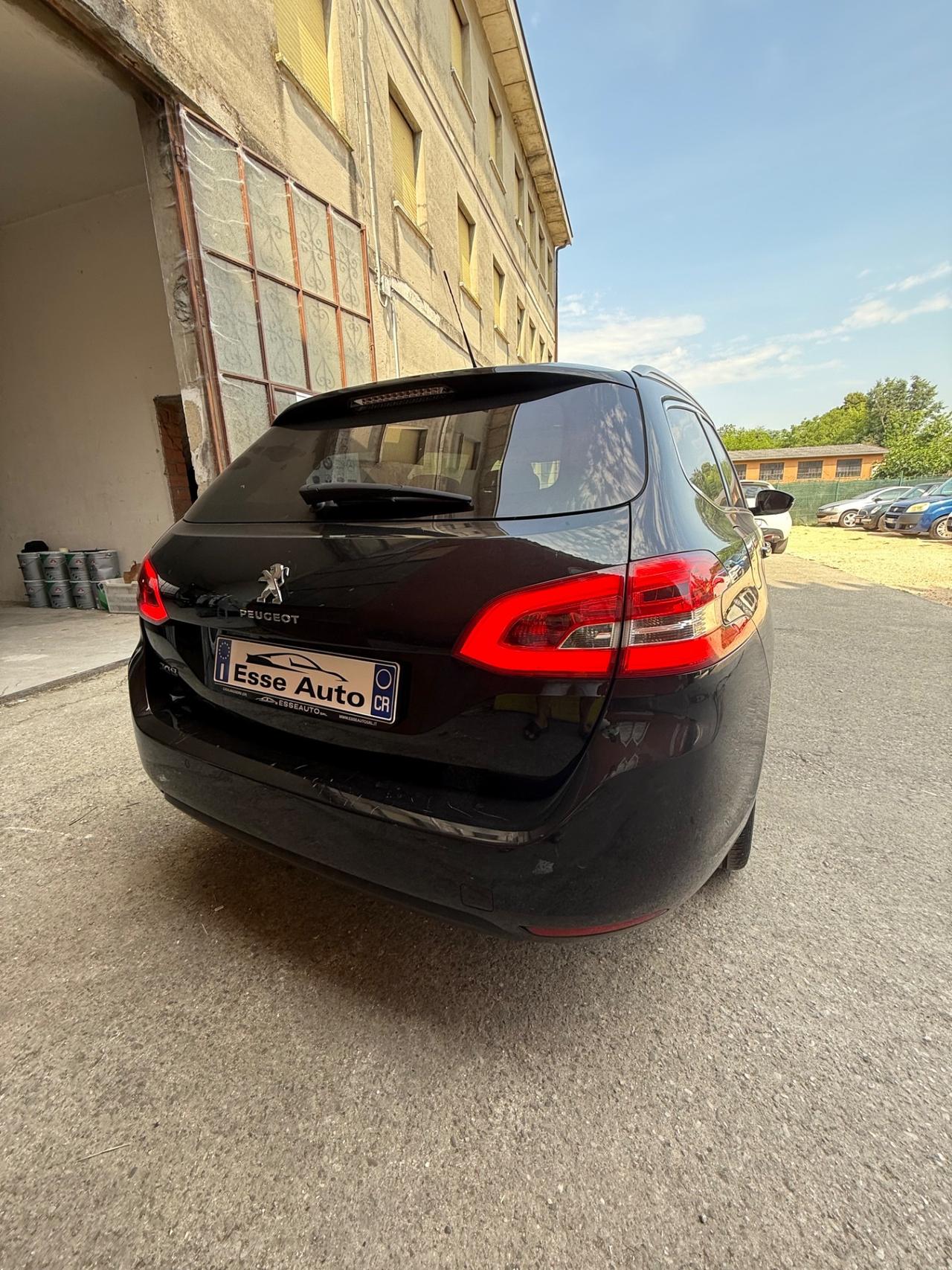 Peugeot 308 BlueHDi 130 S&S Allure