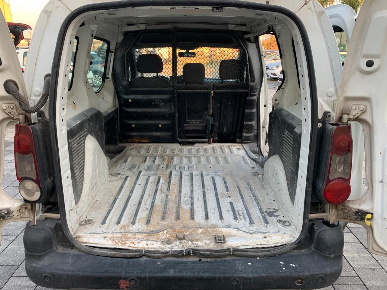 Peugeot Partner 1.6 Hdi Automatico Furgonato