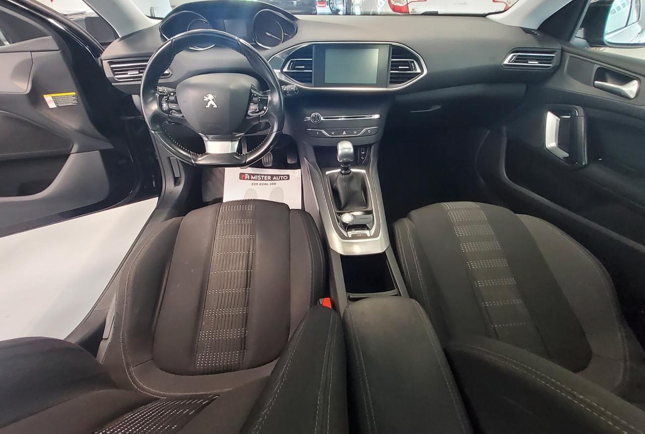 Peugeot 308 BlueHDi 120 S&S Allure