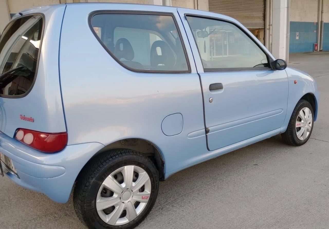 Fiat Seicento 1.1i FULL OPTIONAL 2004