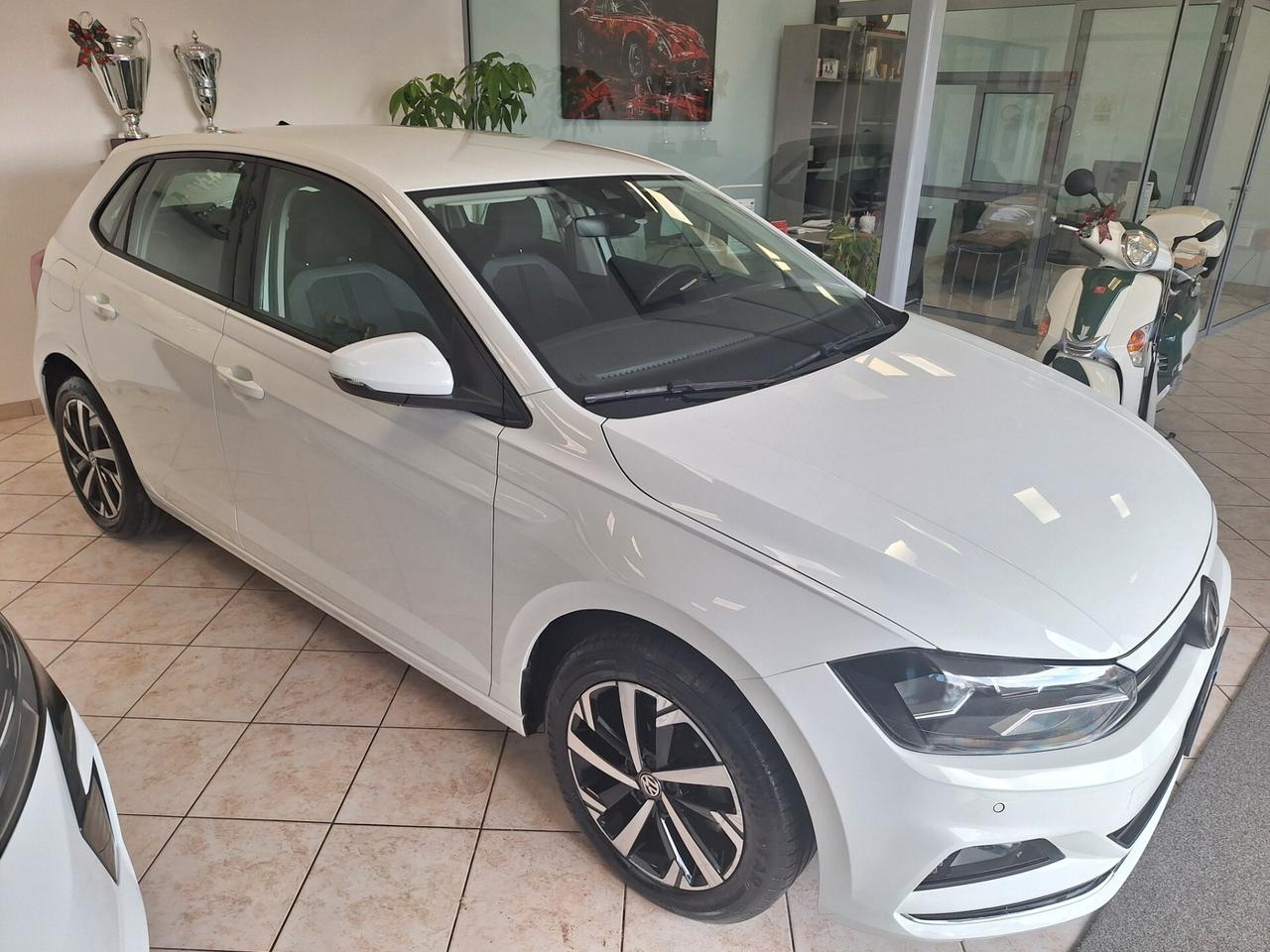 Volkswagen Polo 1.6 TDI 95 CV DSG 5p. Highline BlueMotion Tech.