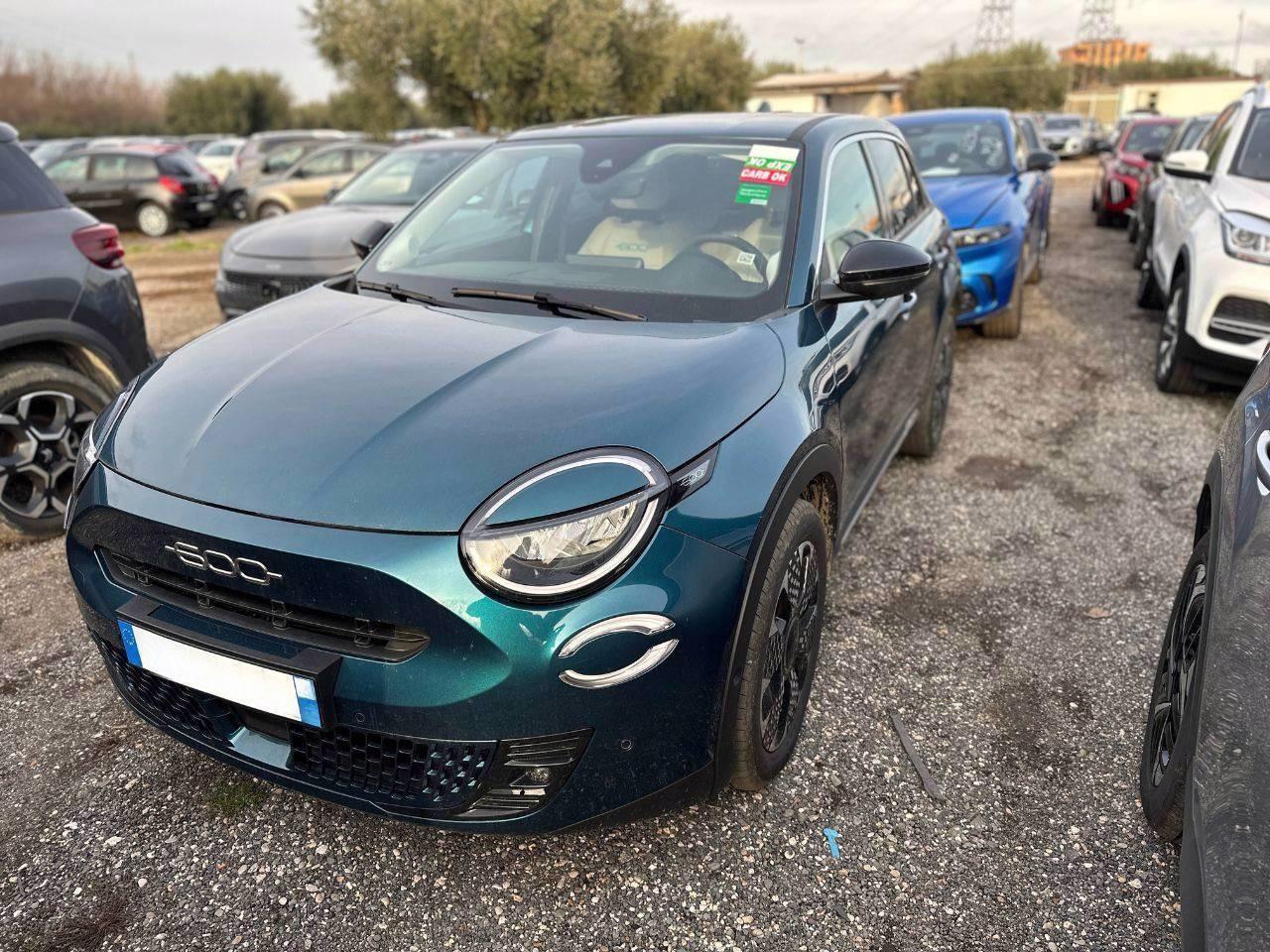 FIAT 600 IV 2023 - 600 1.2 hybrid La Prima 110cv auto