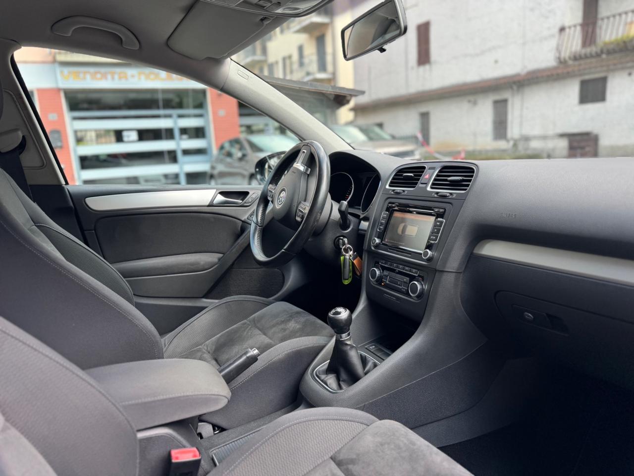 Volkswagen Golf 1.6 TDI DPF 5p. Highline