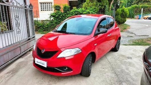 Lancia Ypsilon 1.0 70cv 5 p. Hybrid Gold PARI AL NUOVO!!! 5 POSTI!!