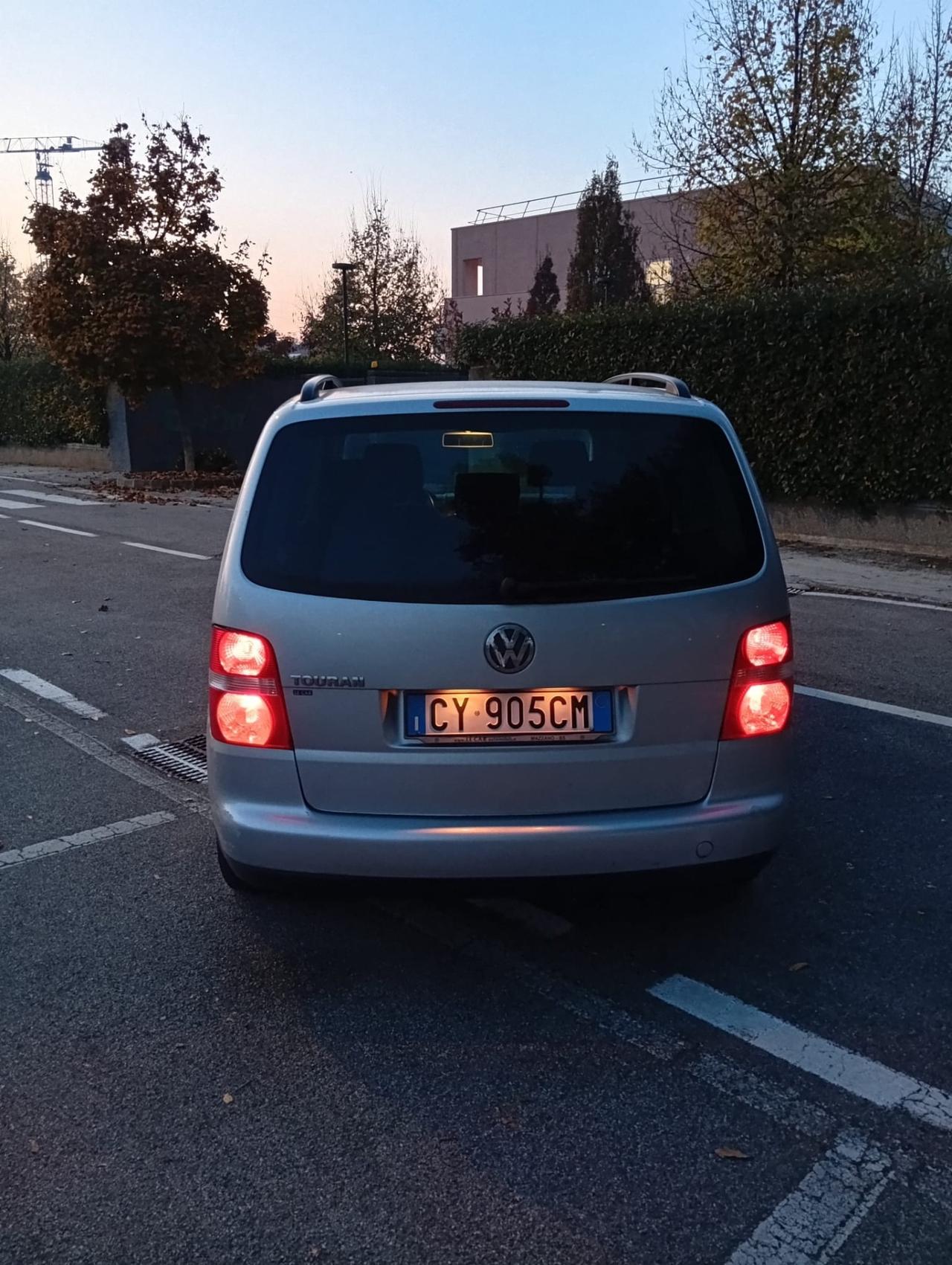 Volkswagen Touran 1.6 Trendline