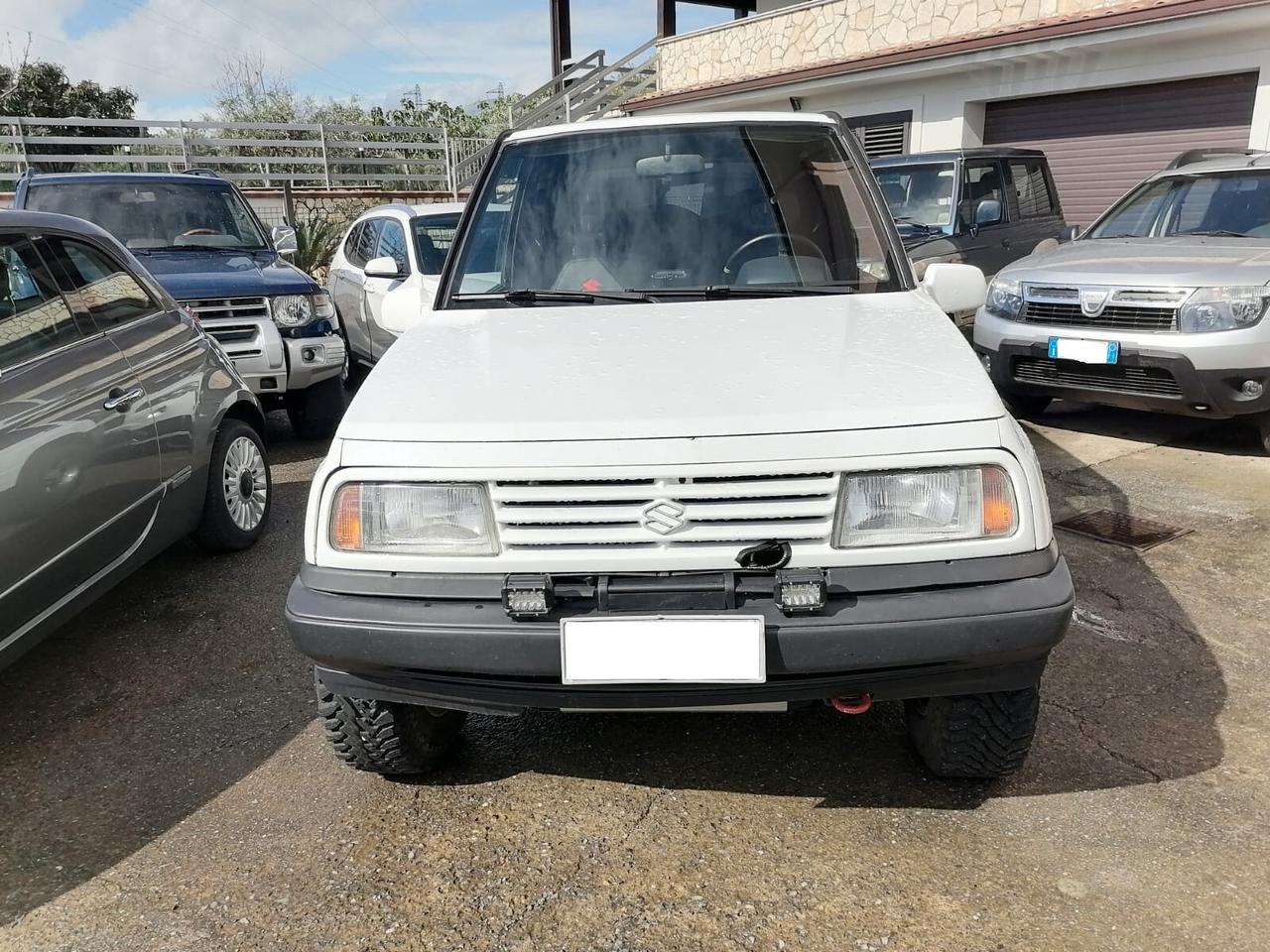 Suzuki Vitara 1.6 Benz – 4x4 – 1990