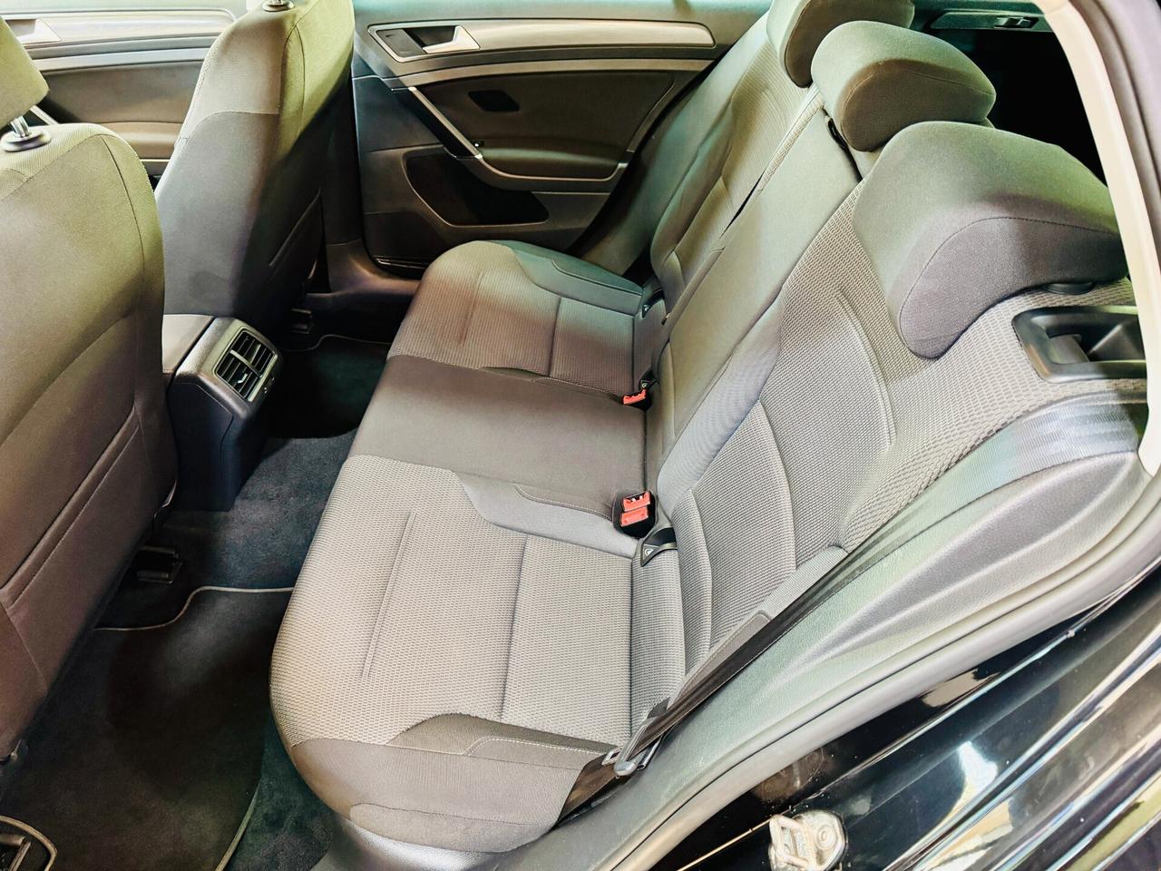 Volkswagen Golf 7.5 - 1.6 TDI 115 CV 5p. Highline / Sedili Riscaldabili