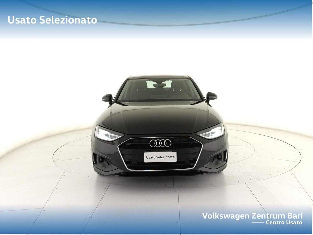 Audi A4 30 2.0 tdi mhev business 136cv s-tronic
