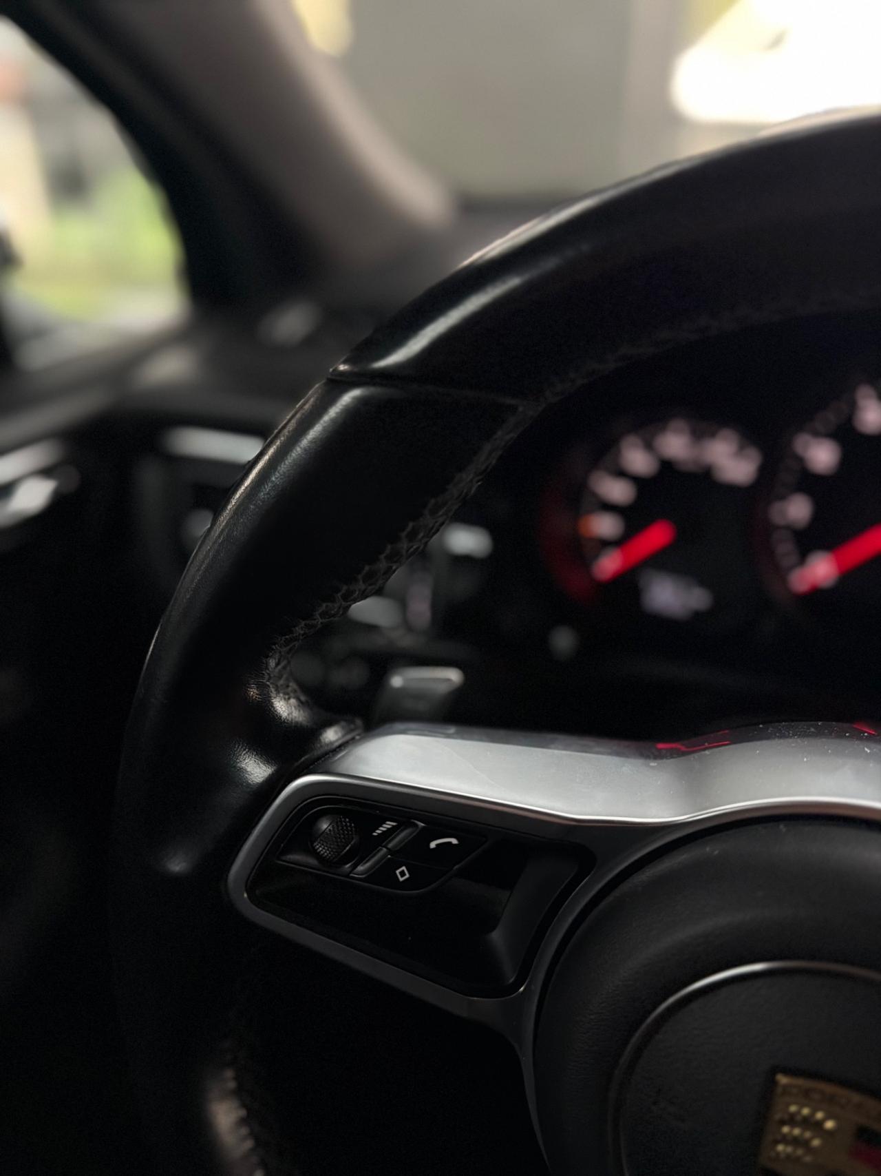 Porsche Macan 2.0 BENZ 250cv NO SUPERBOLLO