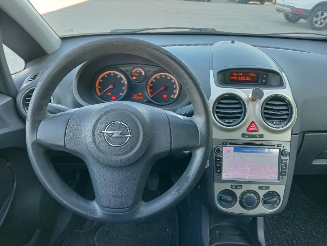 Opel Corsa 1.0 12V 65cv 5 porte OK NEOPATENTATI