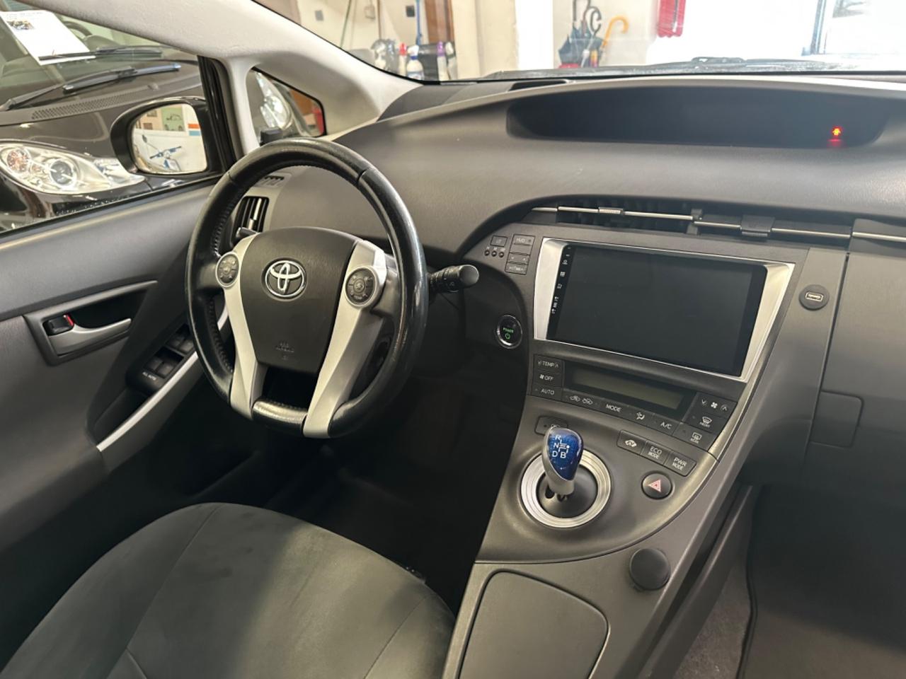 Toyota Prius 1.8 Executive - Autonavigli