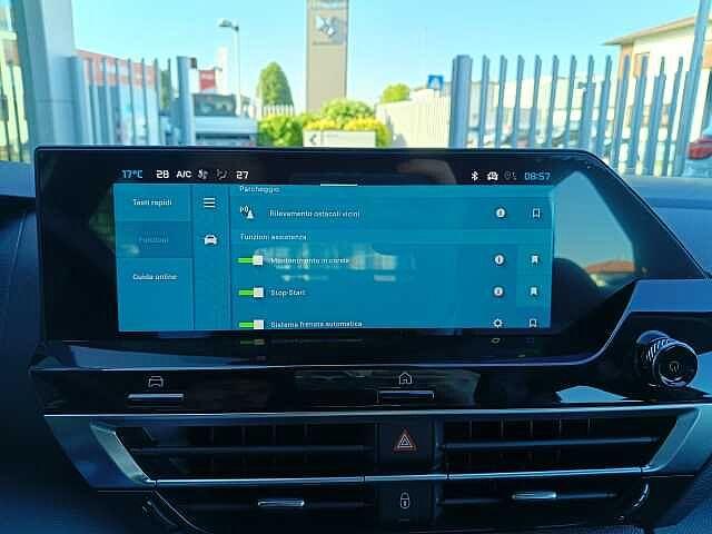 Citroen C4 1.2 Hybrid 136cv DC6 BUSINESS KM ZERO