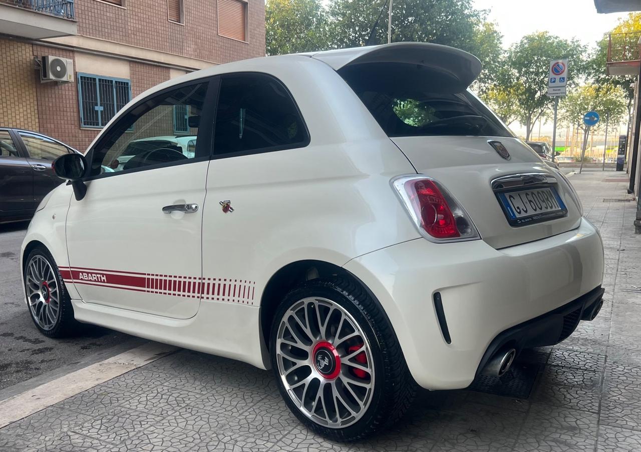 ABARTH 500 135 CAVALLI BIANCO PERLA