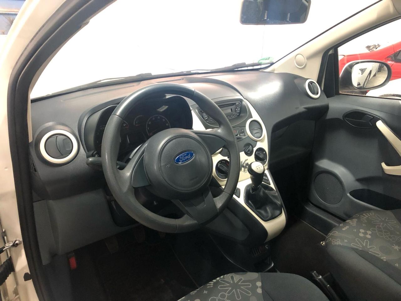 Ford Ka Ka 1.2 8V 69CV Titanium