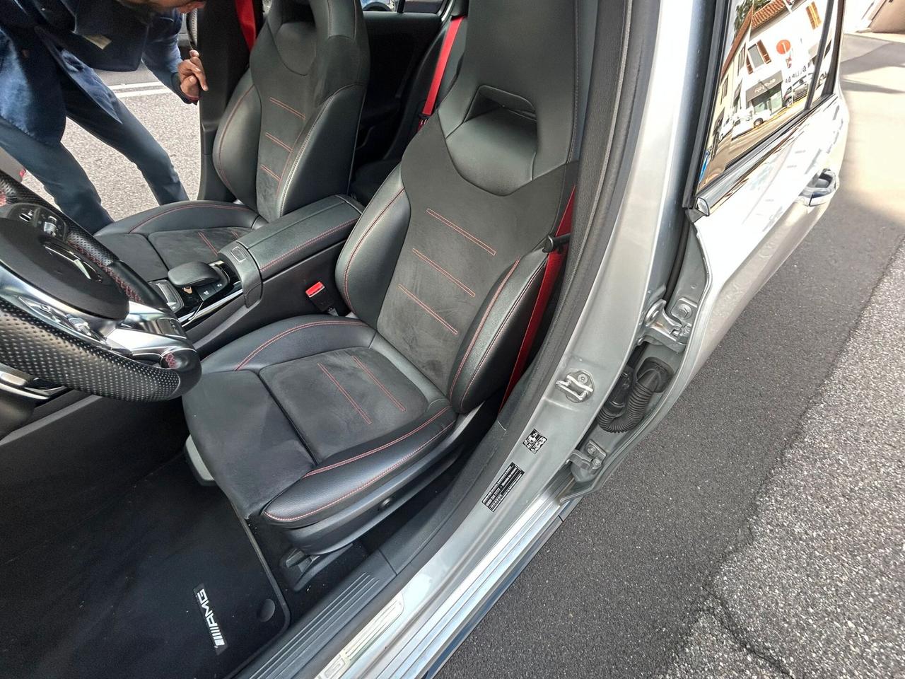 Mercedes-benz A 35 AMG 4matic auto