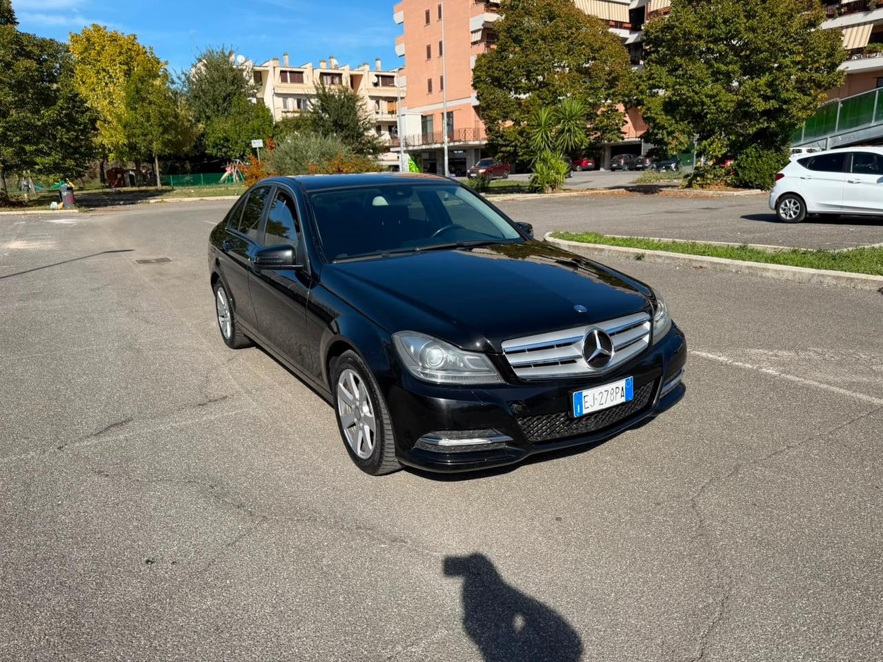 Mercedes-benz C 200 220 CDI BlueEFFICIENCY Elegance