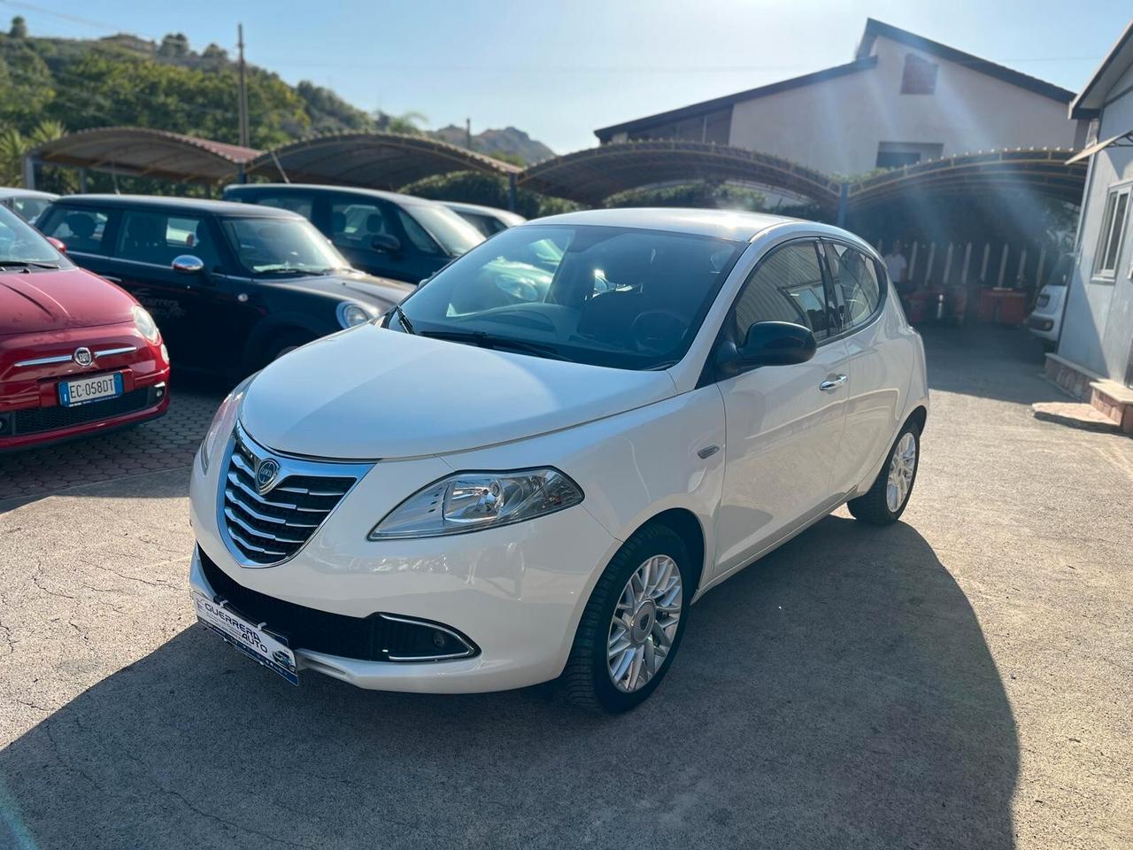 Lancia Ypsilon 1.3 MJT 16V 95 CV 5 porte S&S Silver KM 192MILA UNIC .PROP