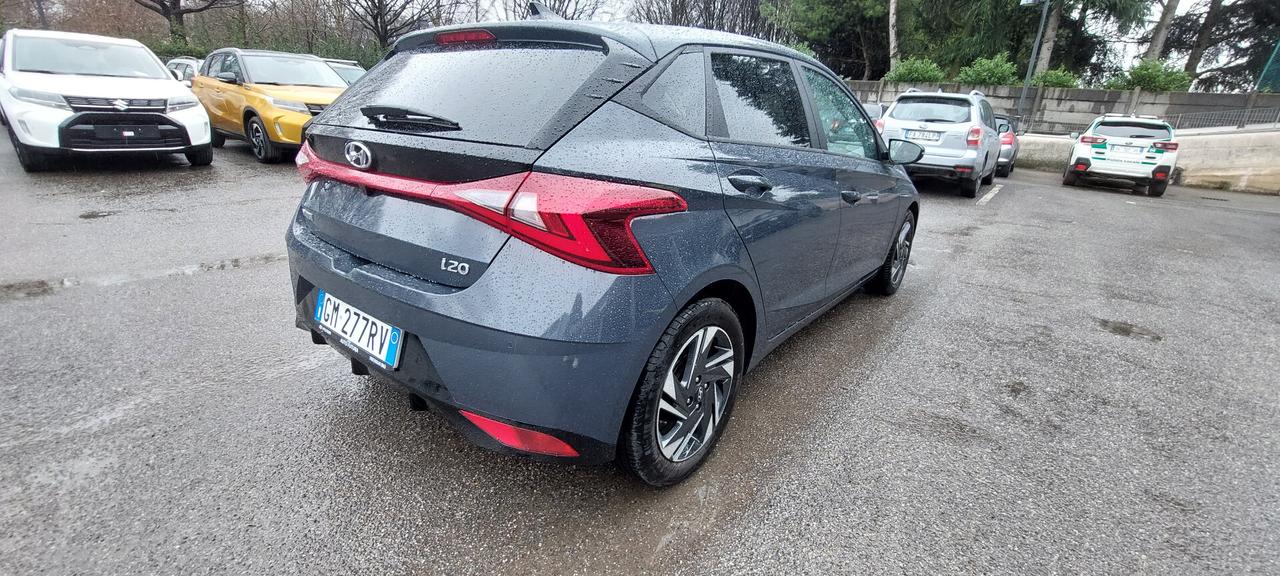 Hyundai i20 1.2 MPI MT ConnectLine