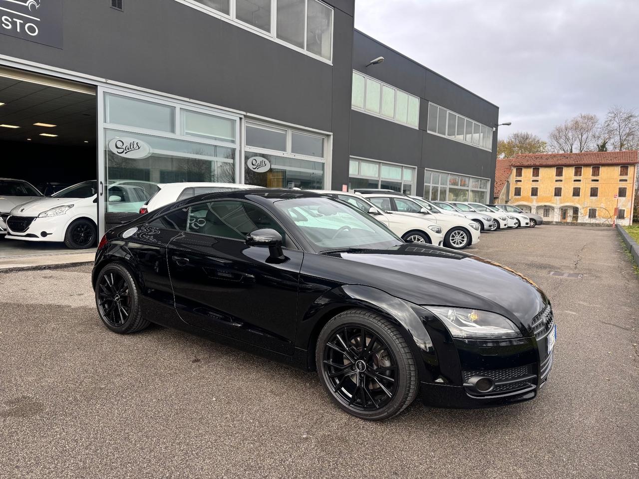 Audi TT Coupé 1.8 TFSI Black