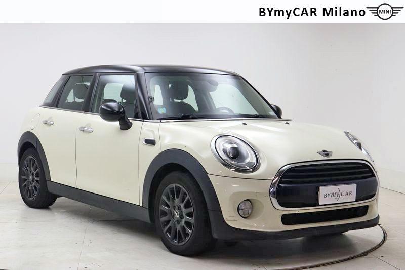 Mini Cooper D 1.5 D Cooper D Boost Auto