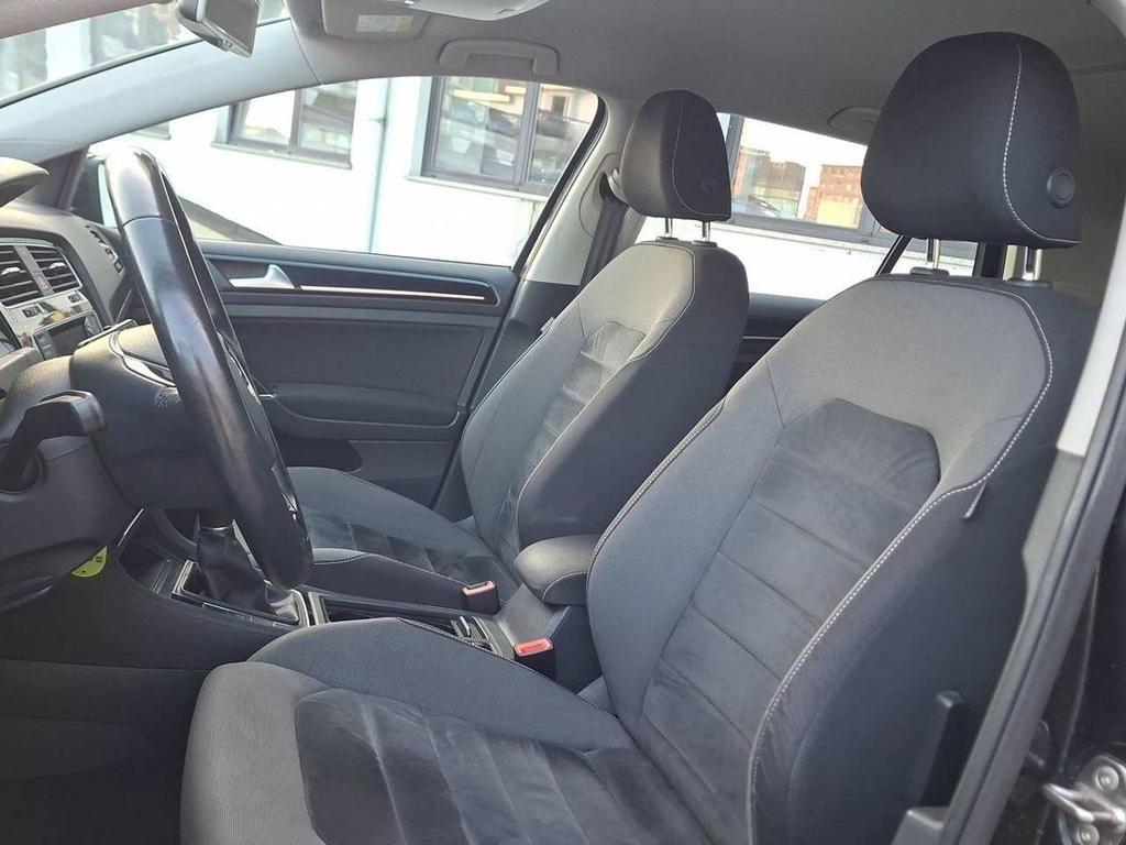 Volkswagen Golf 1.6 TDI BlueMotion Highline Executive
