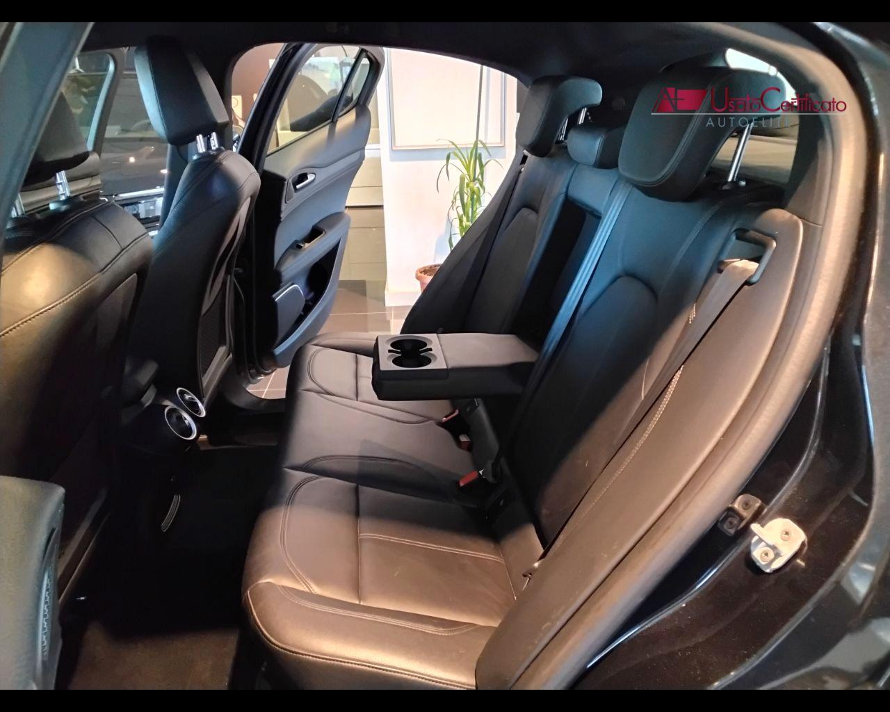 ALFA ROMEO Stelvio 2.2 Turbodiesel 210 CV AT8 Q4 Ti