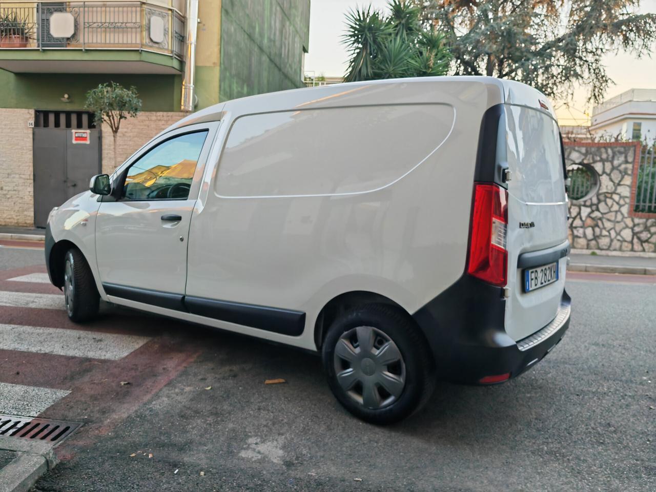 DACIA DOKKER 1.6 BENZINA GPL CV82 KW60