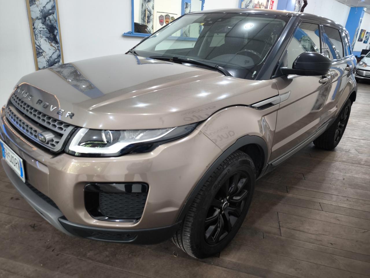 Land Rover Range Evoque 2.0 TD4 150 CV 5p. SE Dynamic