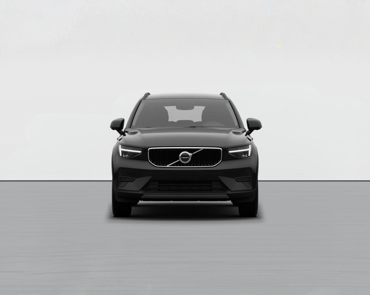 VOLVO XC40 ESSENTIAL B3 AUTO PREZZO PROMO FINO A FINE MESE