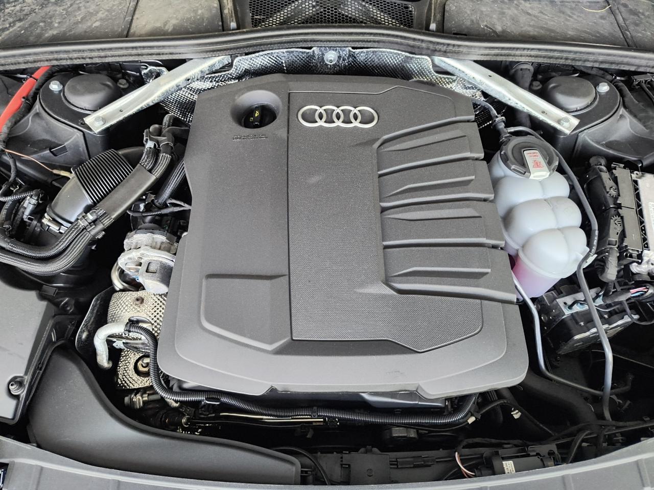 AUDI A4 V 2019 Avant - A4 Avant 40 2.0 tdi mhev S line edition quattro 204cv s-tron