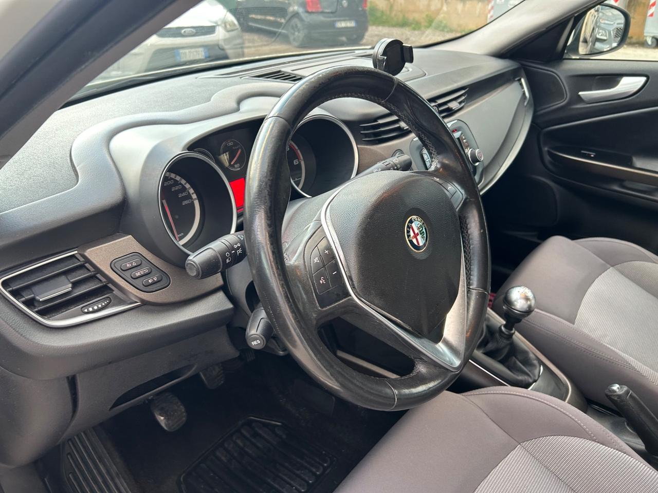 Alfa Romeo Giulietta 1.6 JTDm-2 105 CV Exclusive