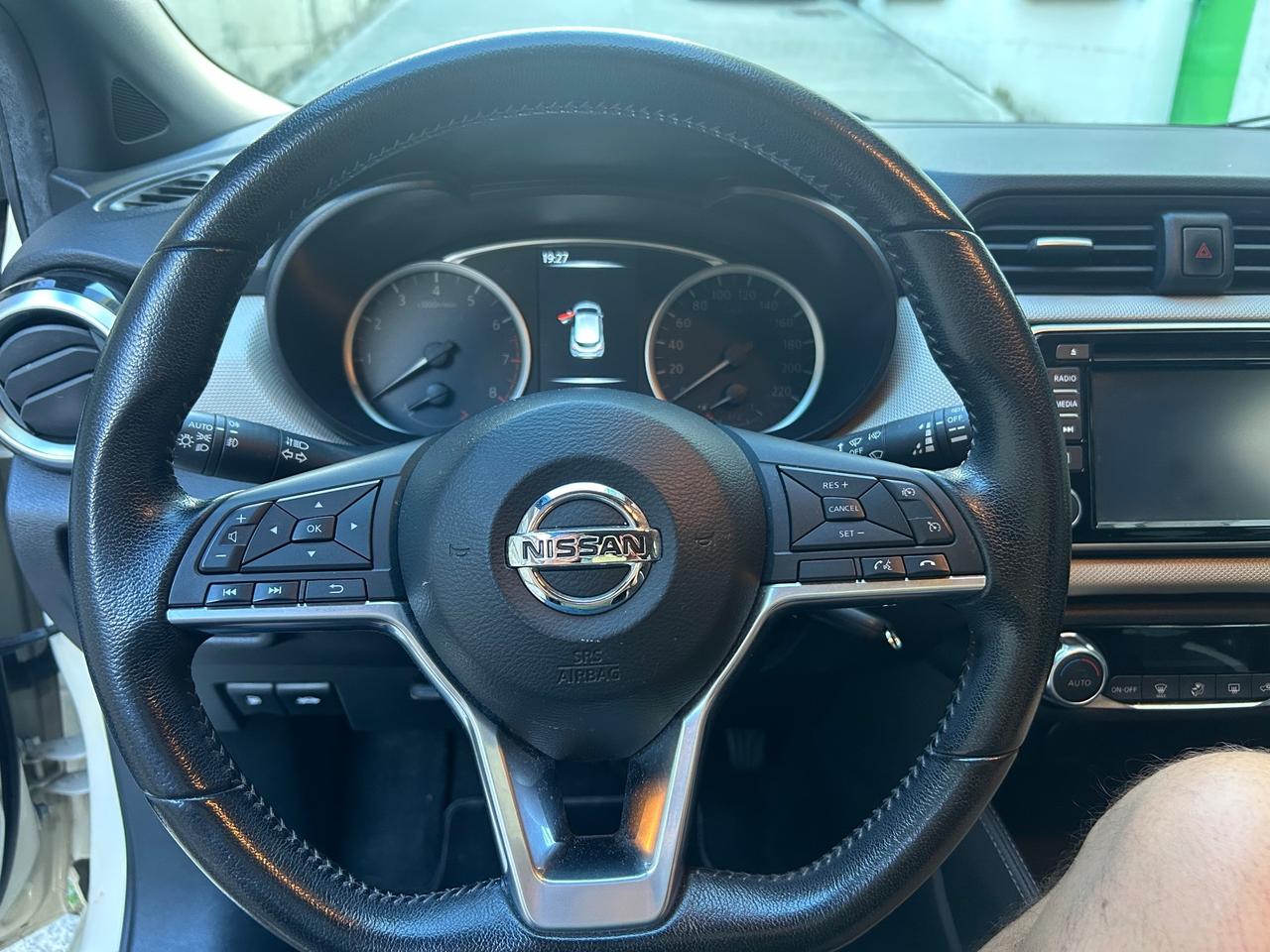 Nissan Micra 0.9 IG-T 12V 5 porte Tekna