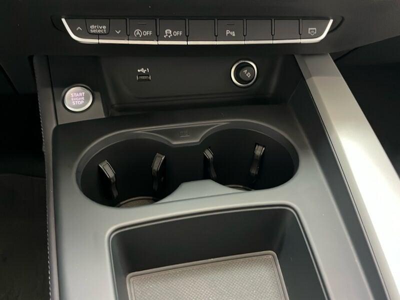 Audi A4 A4 Avant 40 2.0 tdi Quattro 190cv s-tronic