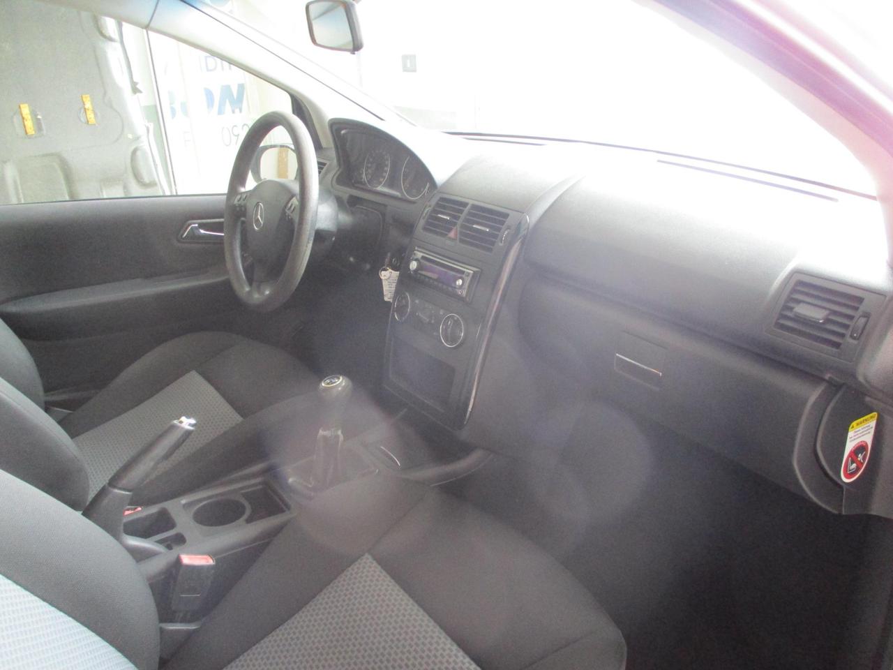 MERCEDES A180 cdi 110cv Classic