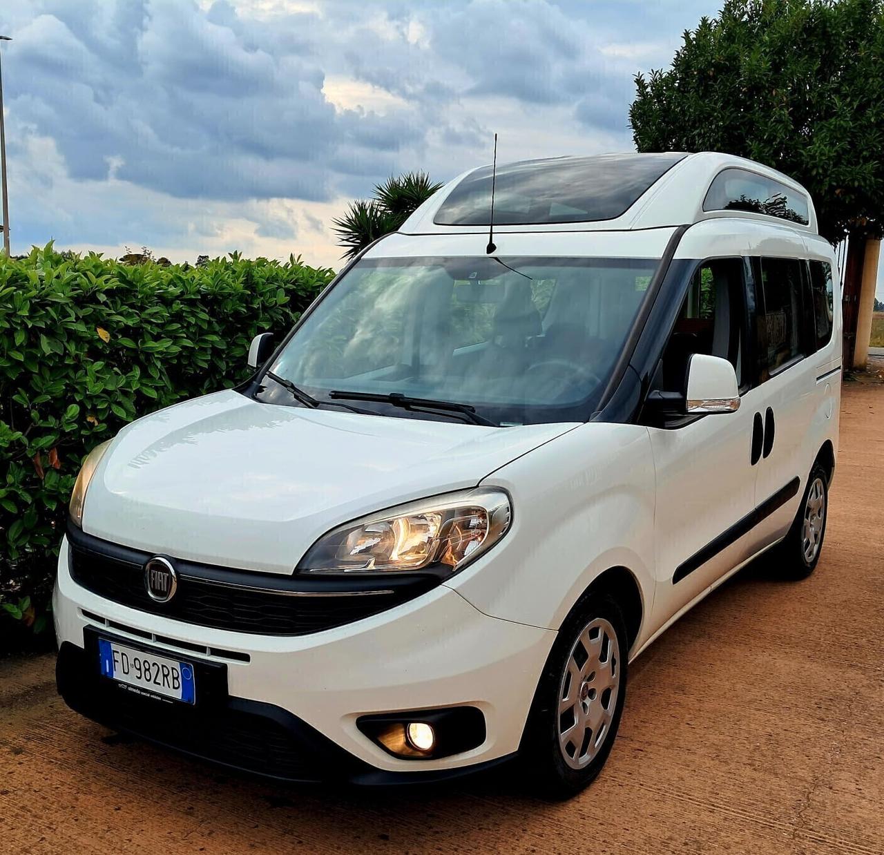 Fiat Doblo EURO 6 TETTO ALTO TRASPORTO DISABILI