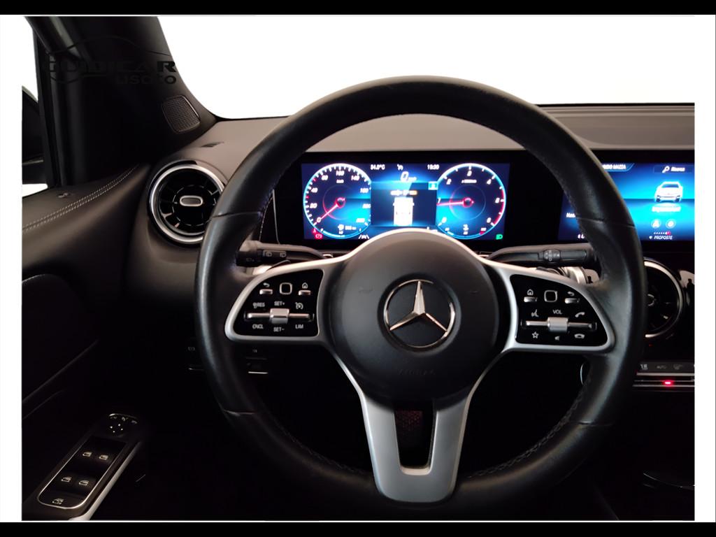 Mercedes-Benz GLB - X247 2019 - GLB 180 d Sport auto