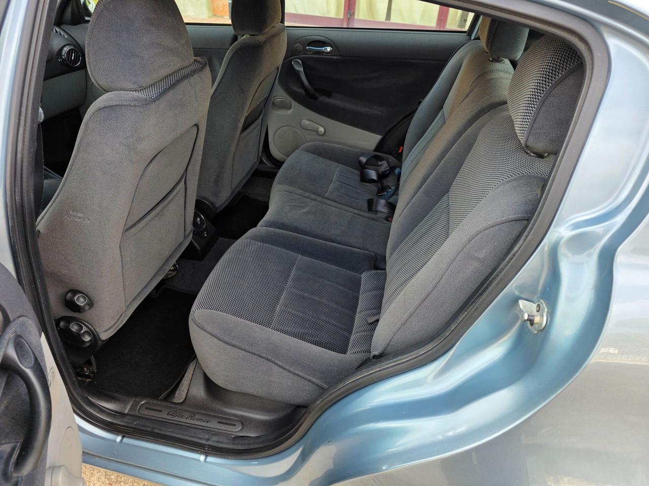 Alfa Romeo 147 1.6i 16V T.S. (105 CV) cat 5p. Dist.