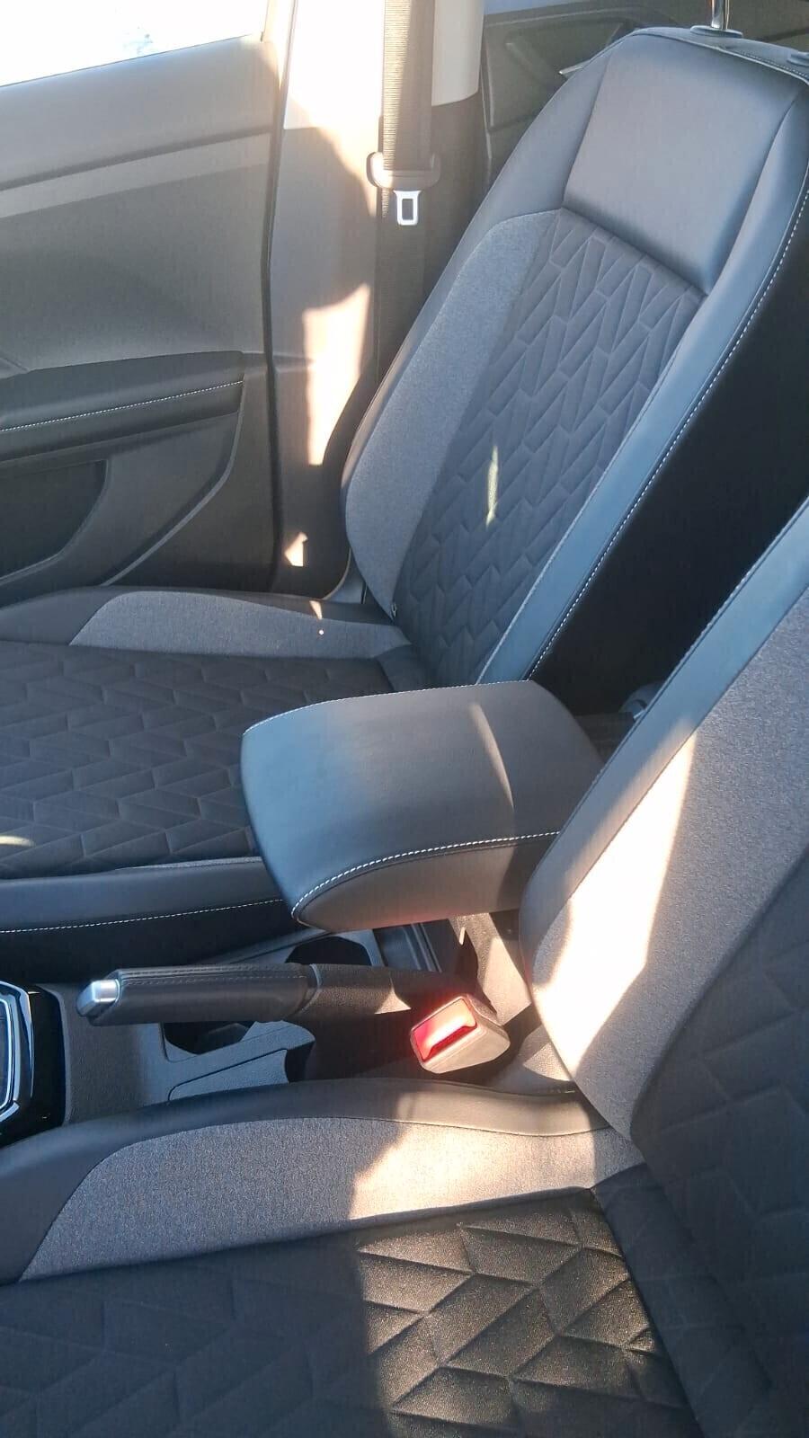 Fiat Grande Panda 1.2 Hybrid 110 CV S&S La Prima