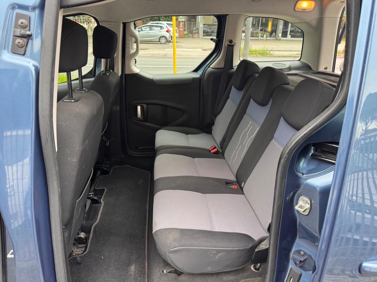 Peugeot Partner Tepee 1.6 HDi 92 CV garanzia 11 mesi