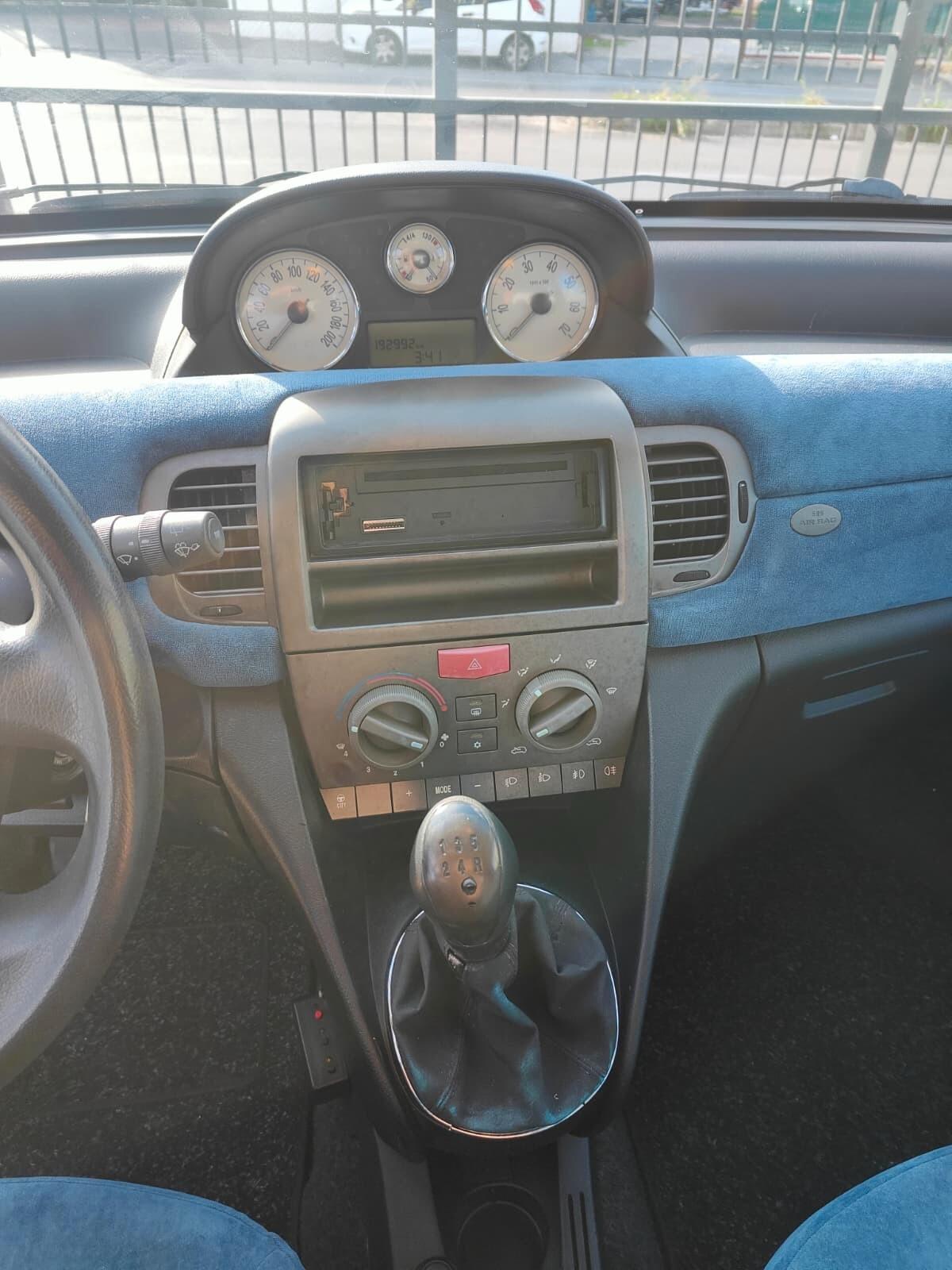 LANCIA YPSILON - PRoV TOSCANA - ECCELLENTI CONDIZIONI