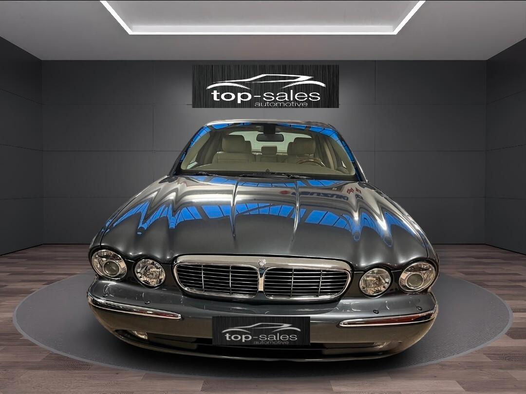 Jaguar XJ 2.7 D V6 cat LWB Sovereign PERFETTA