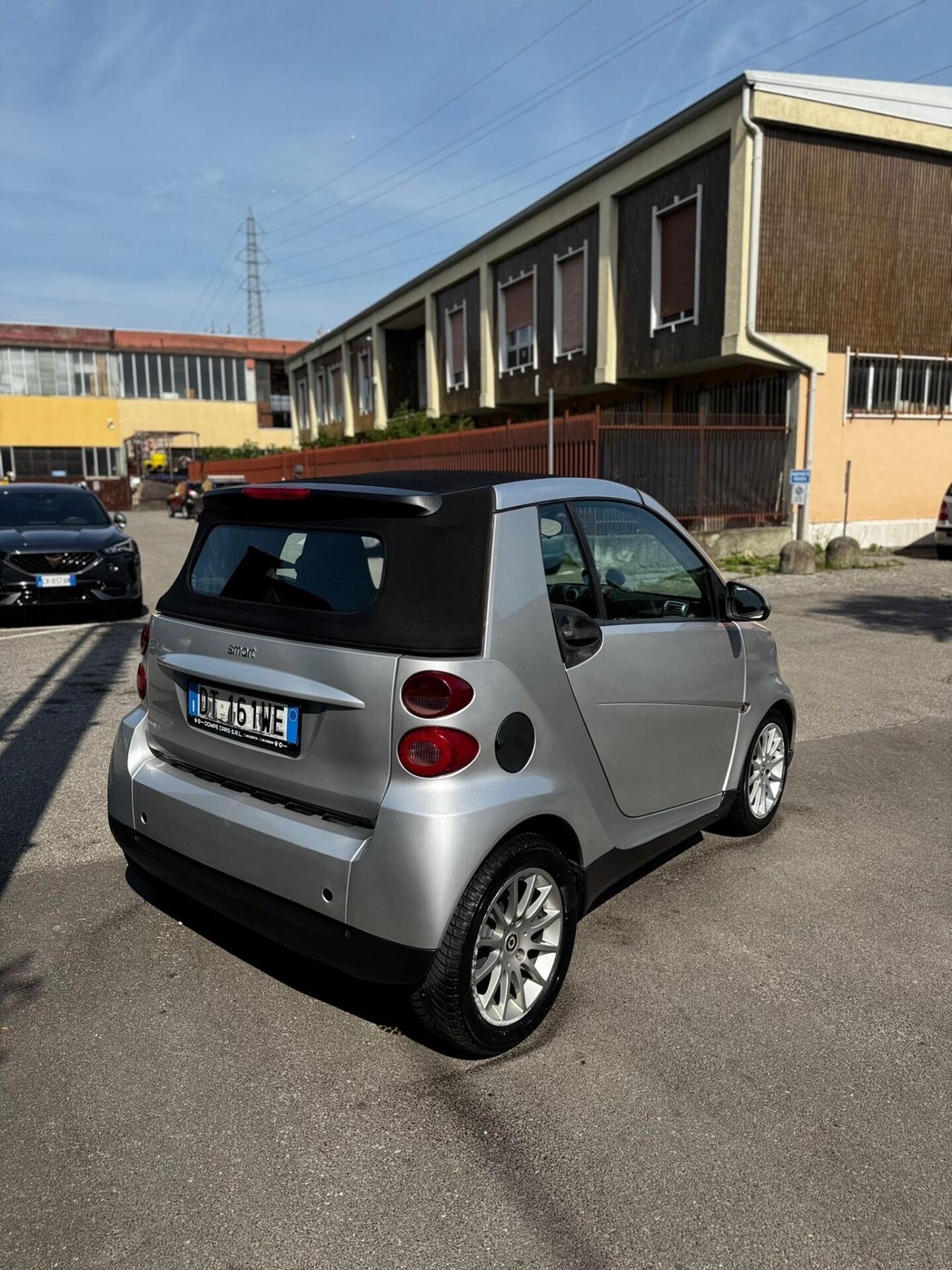 Smart ForTwo 1000 52 kW MHD cabrio pulse