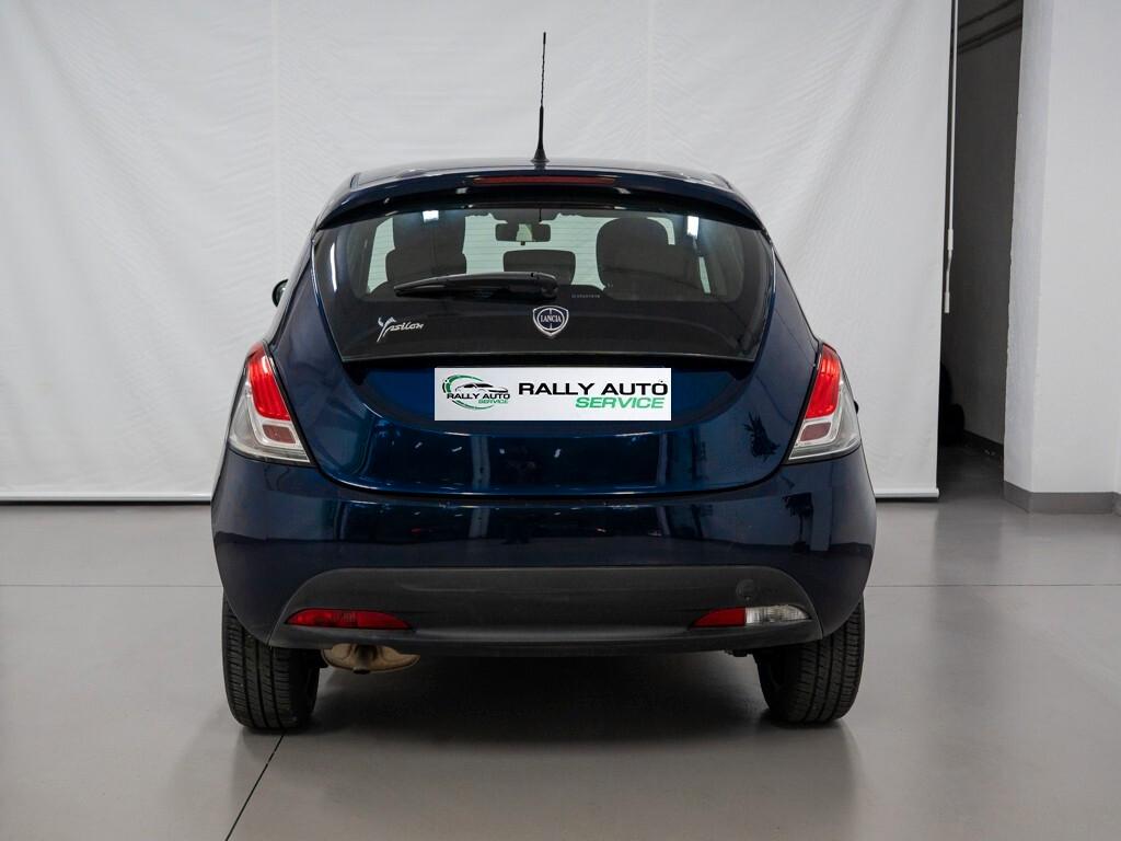 Lancia Ypsilon 1.2 69 CV GPL Ecochic Elefantino Blu 5 porte