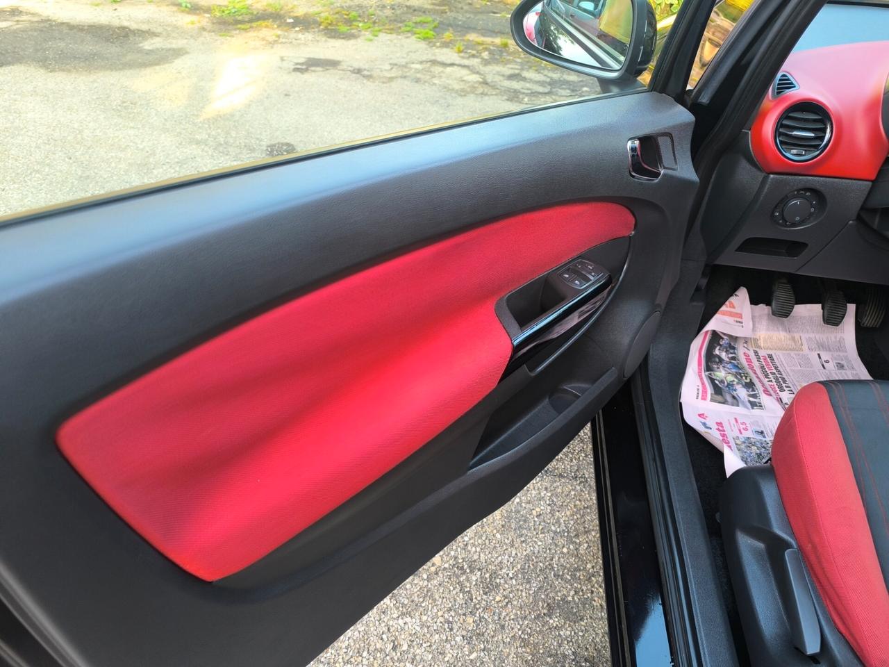 Opel Corsa 1.2 3 porte Enjoy