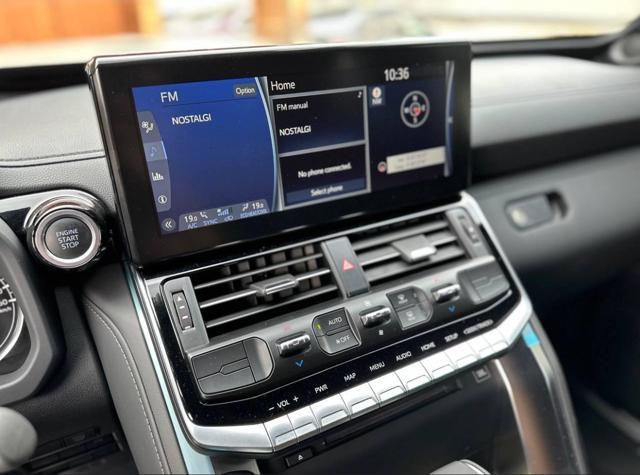 TOYOTA Land Cruiser 300 3.5 V6 305KW 415HP 7 POSTI CORAZZATO B6/VR7