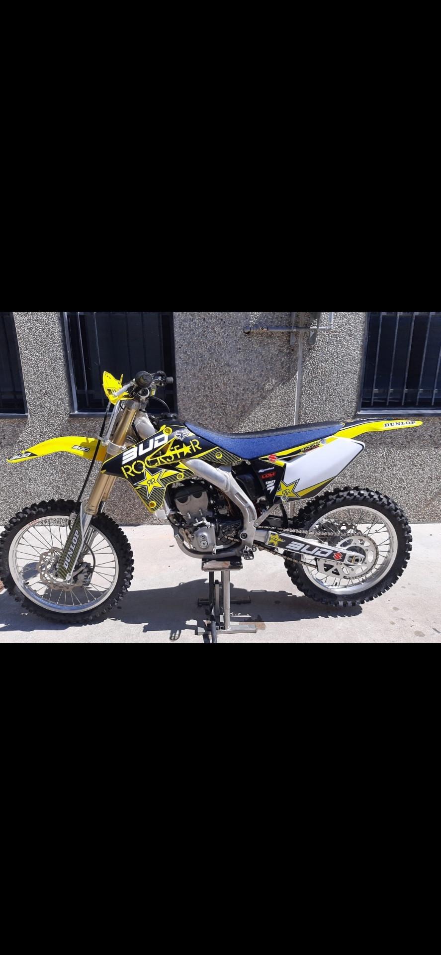 Suzuki RM 250 Cross