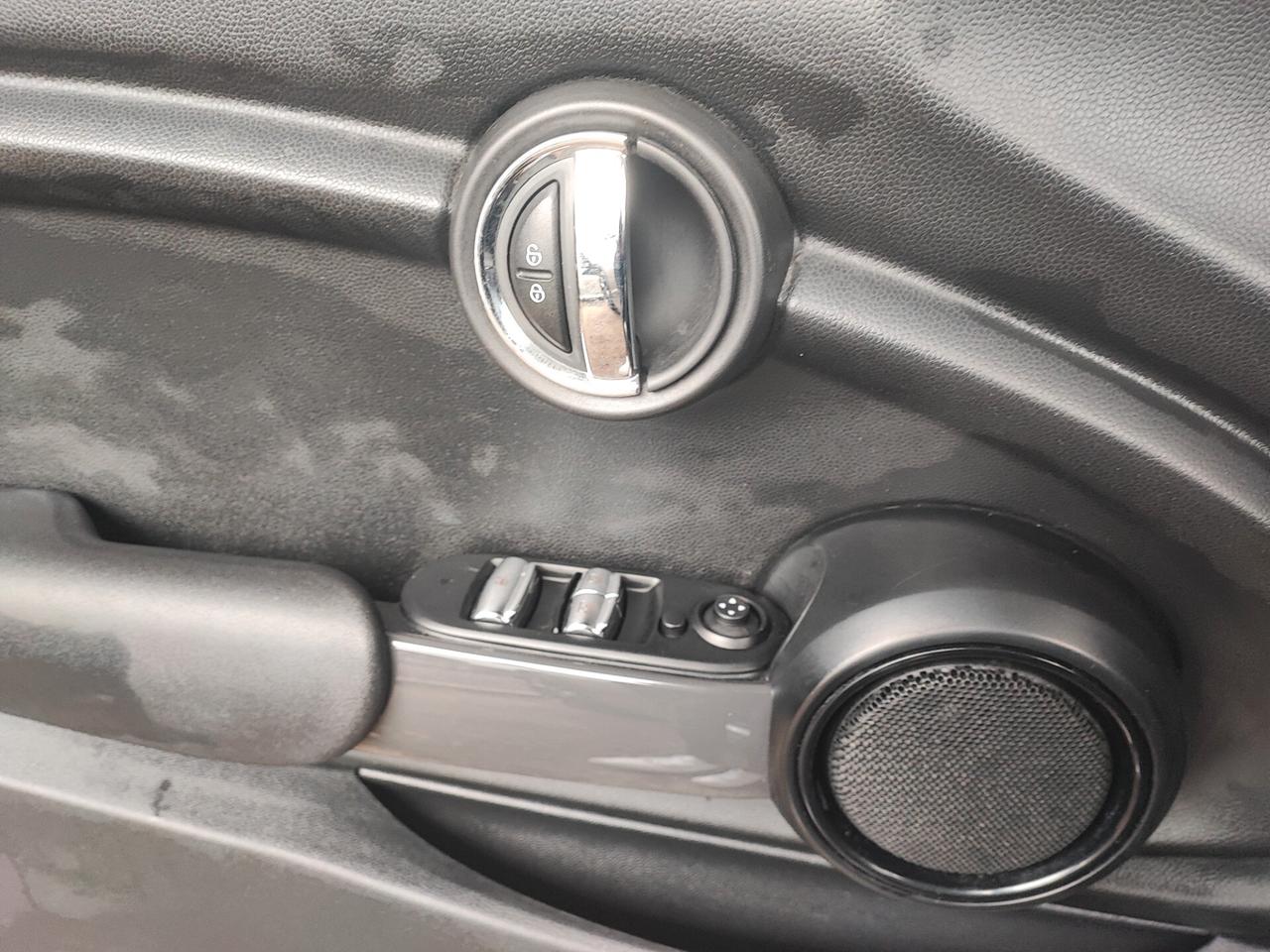 Mini 1.5 Cooper D Hype Cabrio