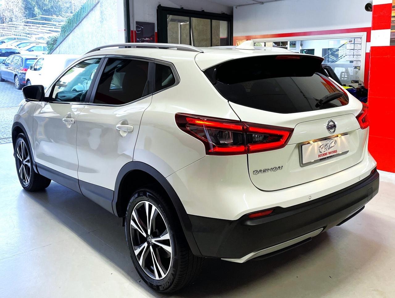Nissan Qashqai 1.5 Dci N-Connecta Dct - 30.000Km